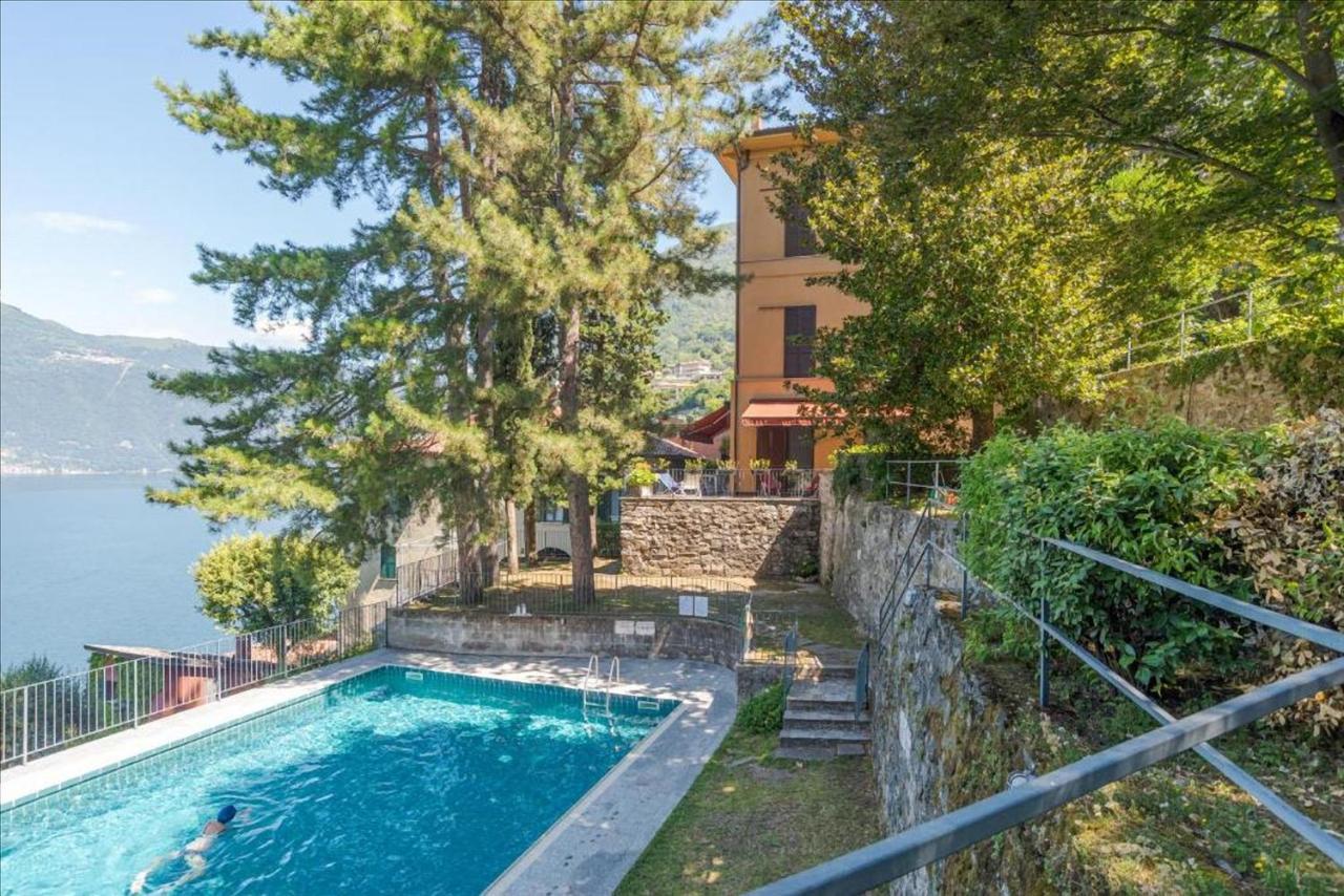Apt With Terrace And Shared Pool! Lake View! Apartment Nesso Exterior photo
